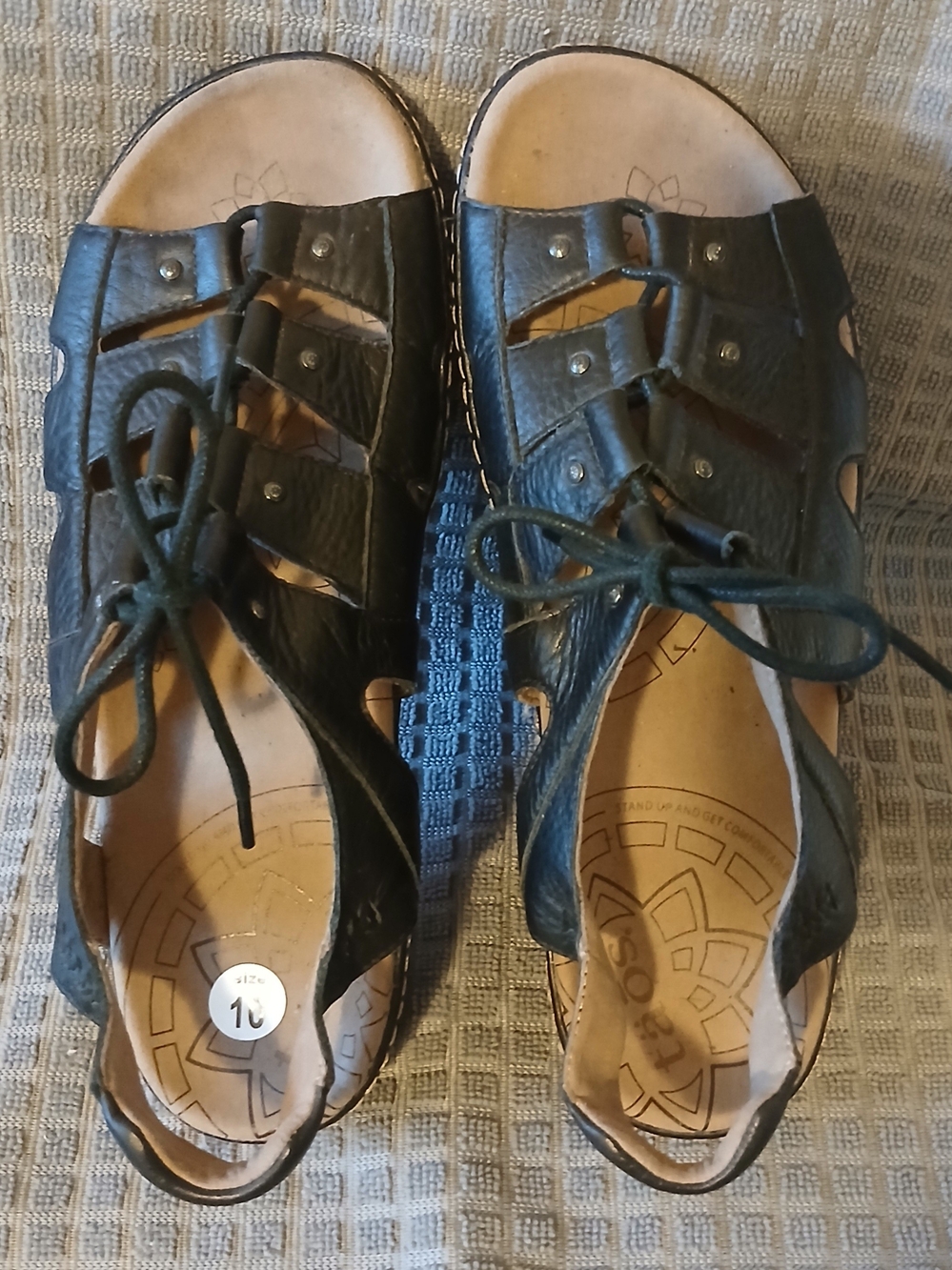 Taos Gilbert Sandals Womens Size 10 Black Leather Lace Up Comfort Strappy